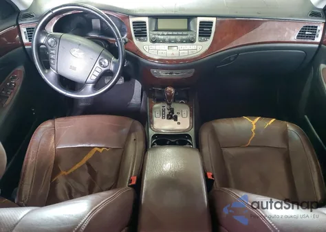 2011 Hyundai Genesis 3.8L z USA, uszkodzony, nr VIN KMHGC4DE3BU113256